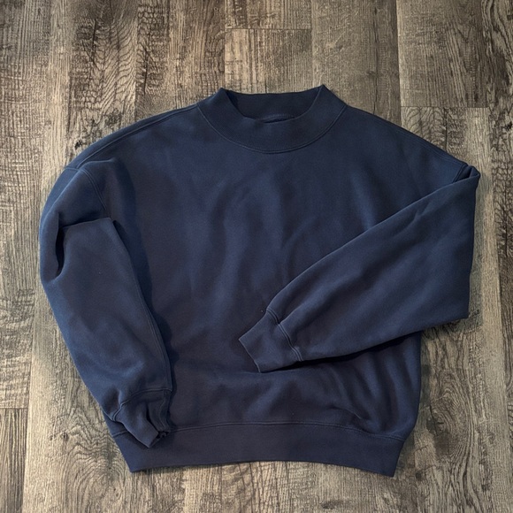 Abercrombie & Fitch Tops - Abercrombie & Fitch Mockneck Sweatshirt - Navy Blue - Size Medium